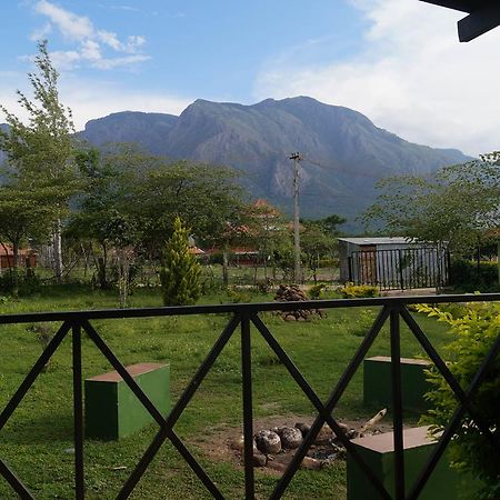 Mountain View Hotel Масинагуди Екстериор снимка