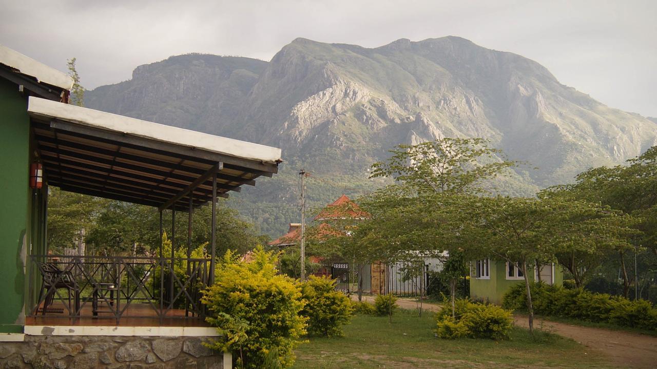 Mountain View Hotel Масинагуди Екстериор снимка
